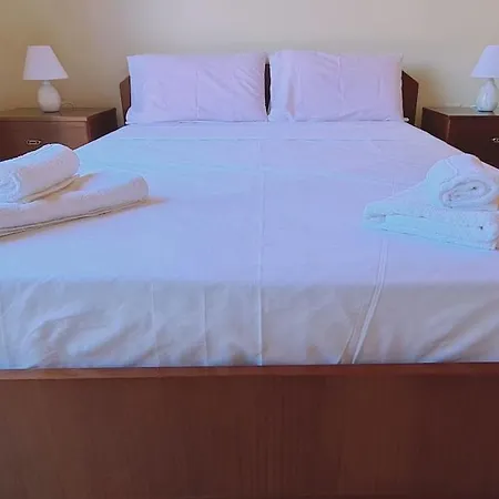 Sea Gem Semesterbostad Meneou